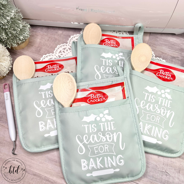 Personalized Pot Holders Gift Idea With Cricut